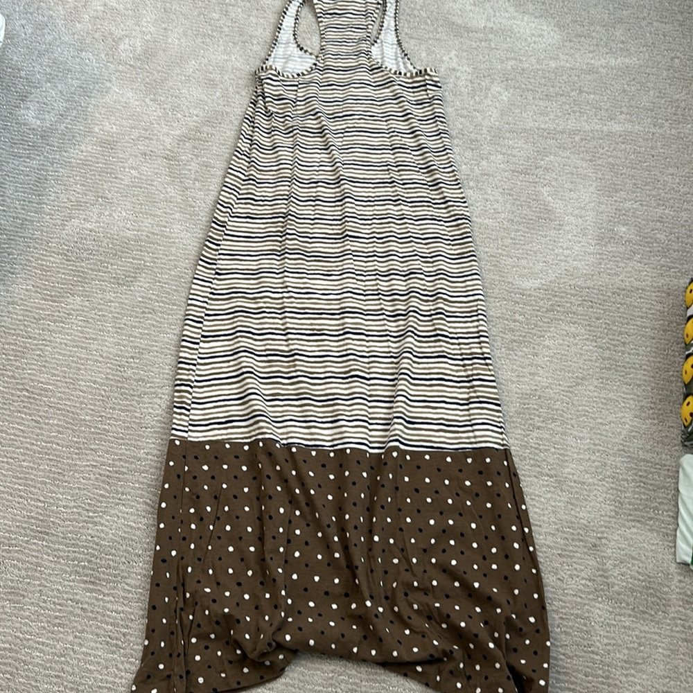 Beach Cover-up - Picture 5 of 6